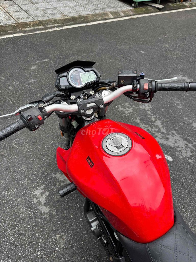 Benelli 302 2015, с документами, городской номер