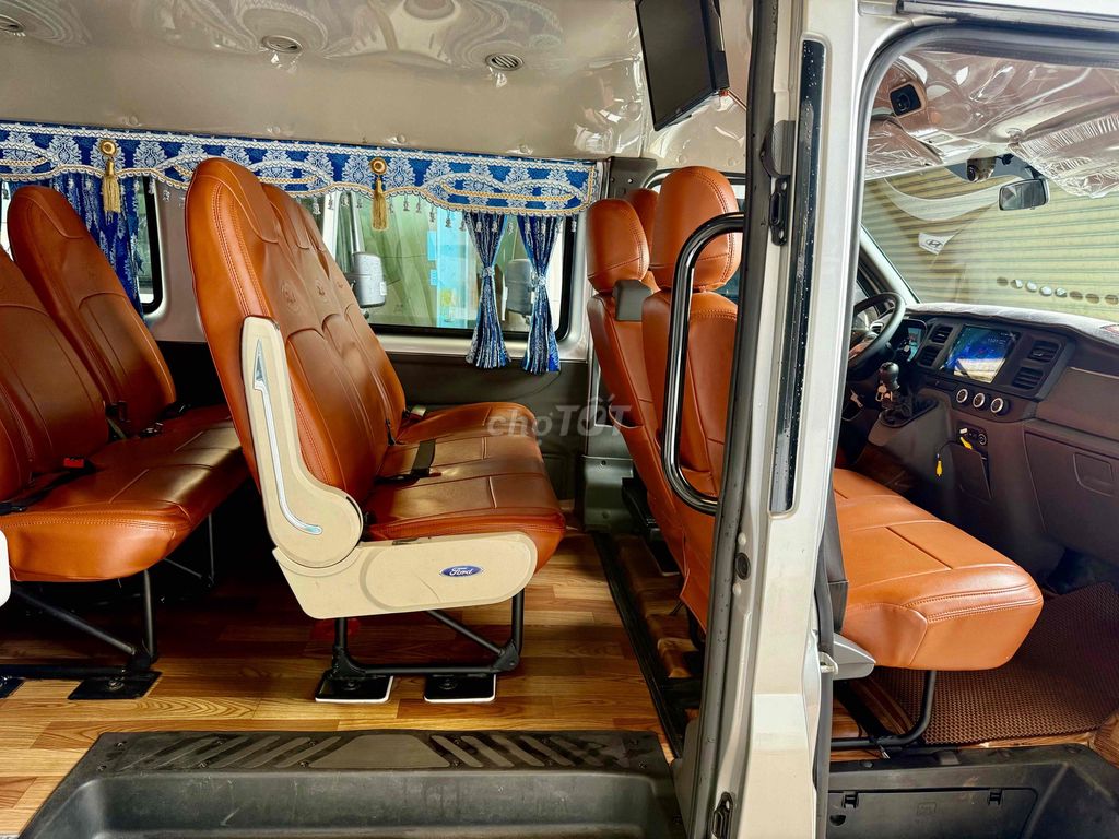 Ford Transit 2023 MCA. Mua bán Ô tô tại Huyện Bình Chánh Tp Hồ Chí Minh được đăng bởi Lâm Nhật hình 8