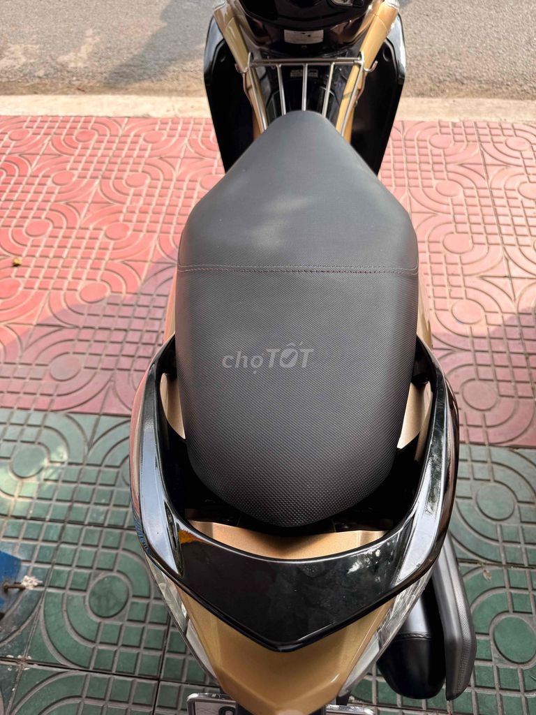 honda air blade đầu bò 2012. Mua bán Xe máy tại Thành phố Trà Vinh Trà Vinh được đăng bởi Cầm đồ Thành Ngân hình 5