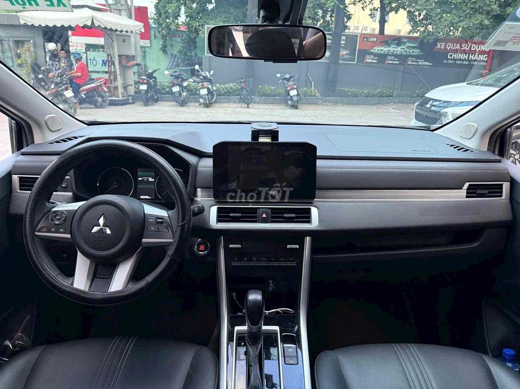 Mitsubishi Xpander 2024 Premium 1.5 AT - 29000 km. Mua bán Ô tô tại Thành phố Thủ Đức Tp Hồ Chí Minh được đăng bởi Phú xe cũ Mitsubishi  hình 7