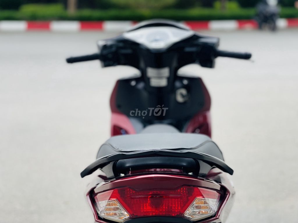 HONDA FUTURE FI MÀU ĐỎ CHÍNH CHỦ NGUYÊN ZIN.. Mua bán Xe máy tại Quận Hai Bà Trưng Hà Nội được đăng bởi A.SỰ hình 2