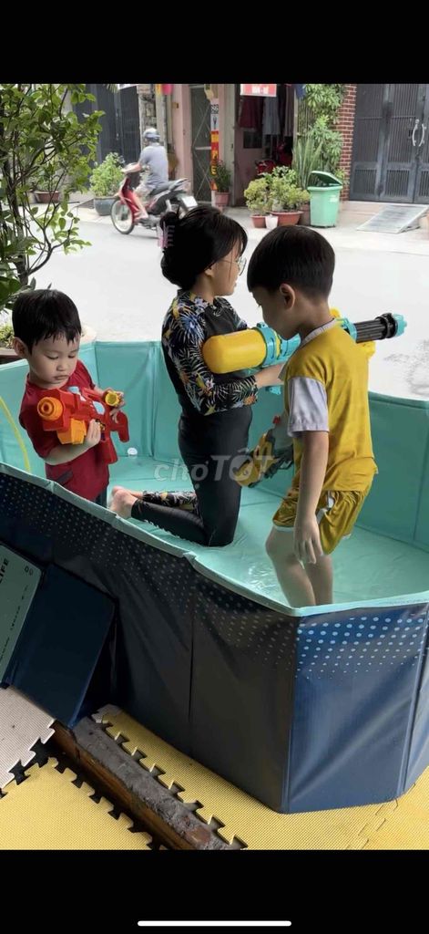 THANH LÝ HỒ BƠI GẤP GỌN CÒN MỚI