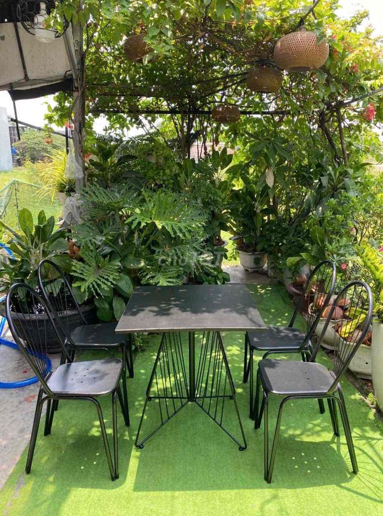 Mình cần thanh lý 4 bộ bàn ghế caffe 🌈🌻. Mua bán Bàn ghế tại Huyện Bình Chánh Tp Hồ Chí Minh được đăng bởi Tú Nam hình 1