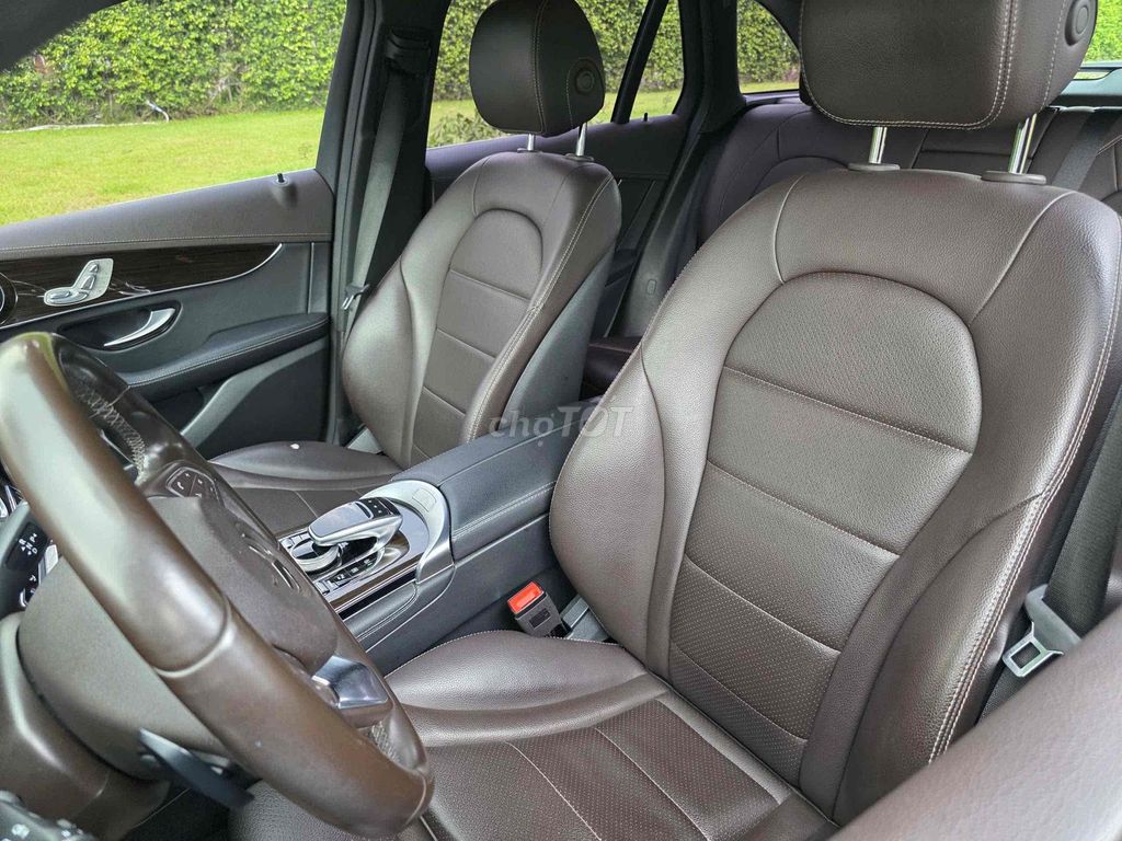 GLC200 sản xuất 2019. Mua bán Ô tô tại Quận Bình Tân Tp Hồ Chí Minh được đăng bởi Lê Minh Quý hình 17