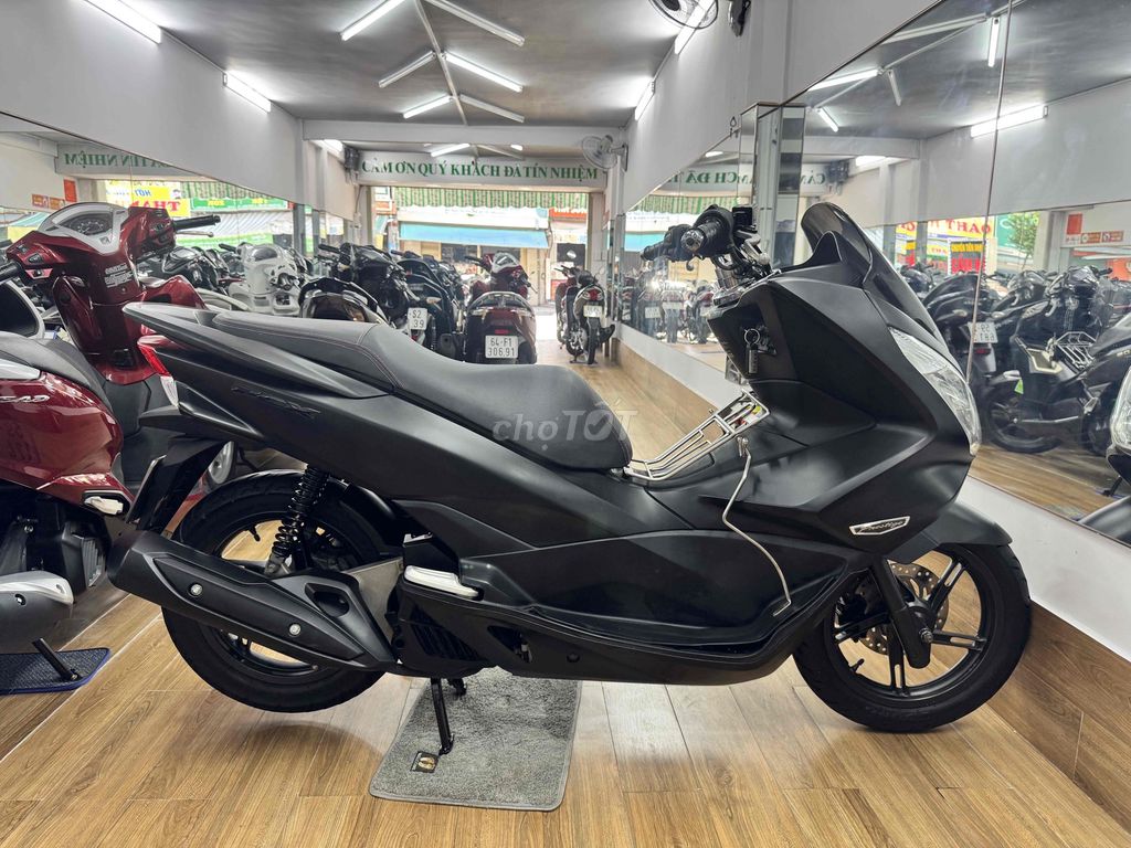 Honda Pcx 2014 bstp máy zin êm. Mua bán Xe máy tại Quận 8 Tp Hồ Chí Minh được đăng bởi Nguyễn Dương Nhân  hình 3