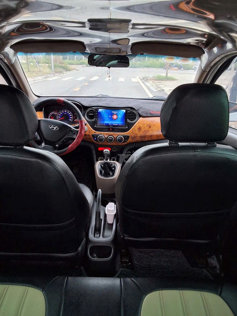 Hyundai Grand i10 2014 1.0 MT - 11000 km. Mua bán Ô tô tại Huyện Kim Thành Hải Dương được đăng bởi ngyễn văn hiếu hình 6