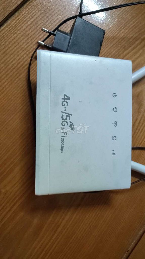 Cục phát Wifi 4G/5G LTE Trắng 300Mbps. Mua bán Phụ kiện (Màn hình, Chuột...) tại Quận Hai Bà Trưng Hà Nội được đăng bởi Tho tên tôi hình 1