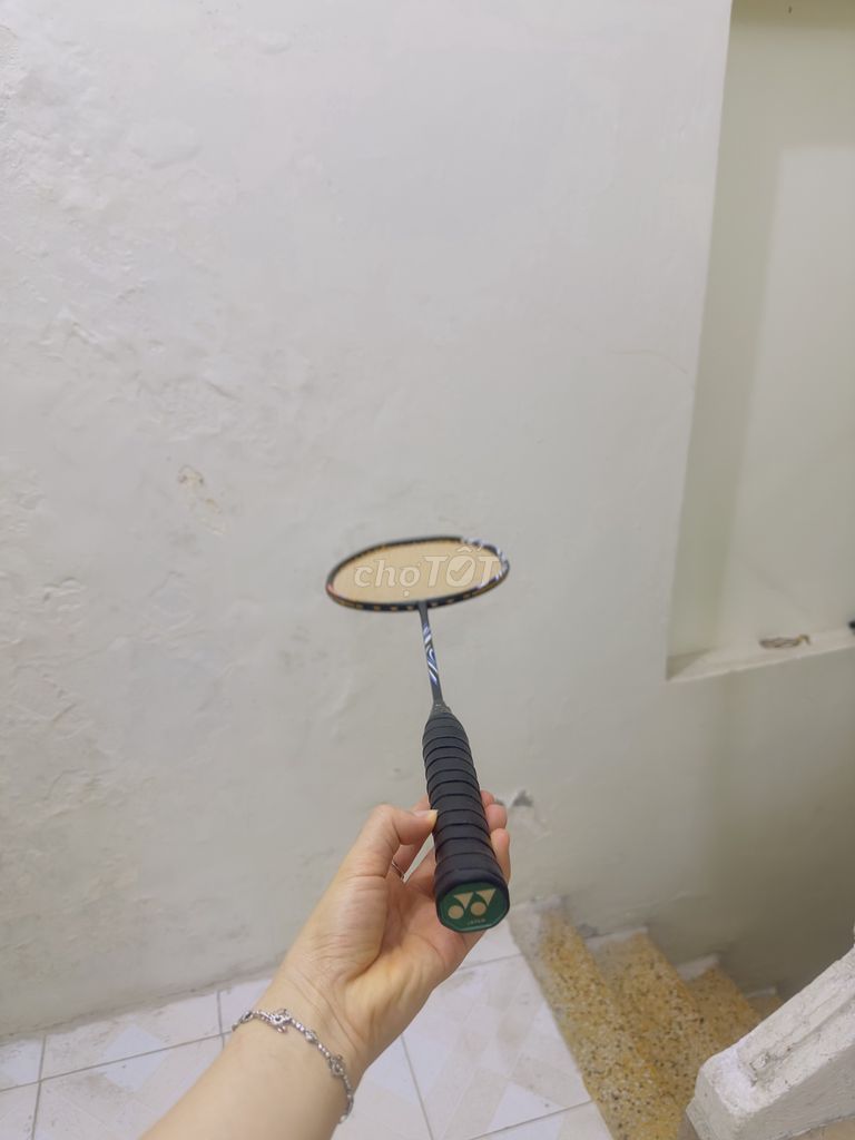 Vợt cầu lông Yonex bền bỉ. Mua bán Đồ thể thao, Dã ngoại tại Quận Thanh Xuân Hà Nội được đăng bởi Selena Shop hình 1