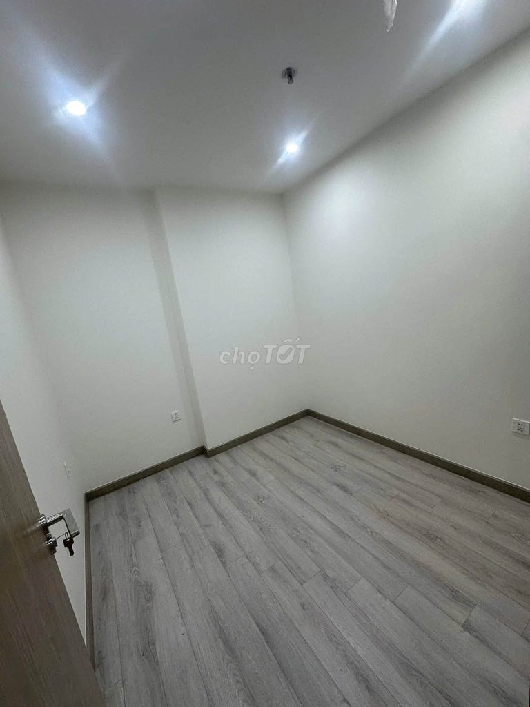 Квартира с 2 спальнями, Vinhomes Smart City, 55 м²