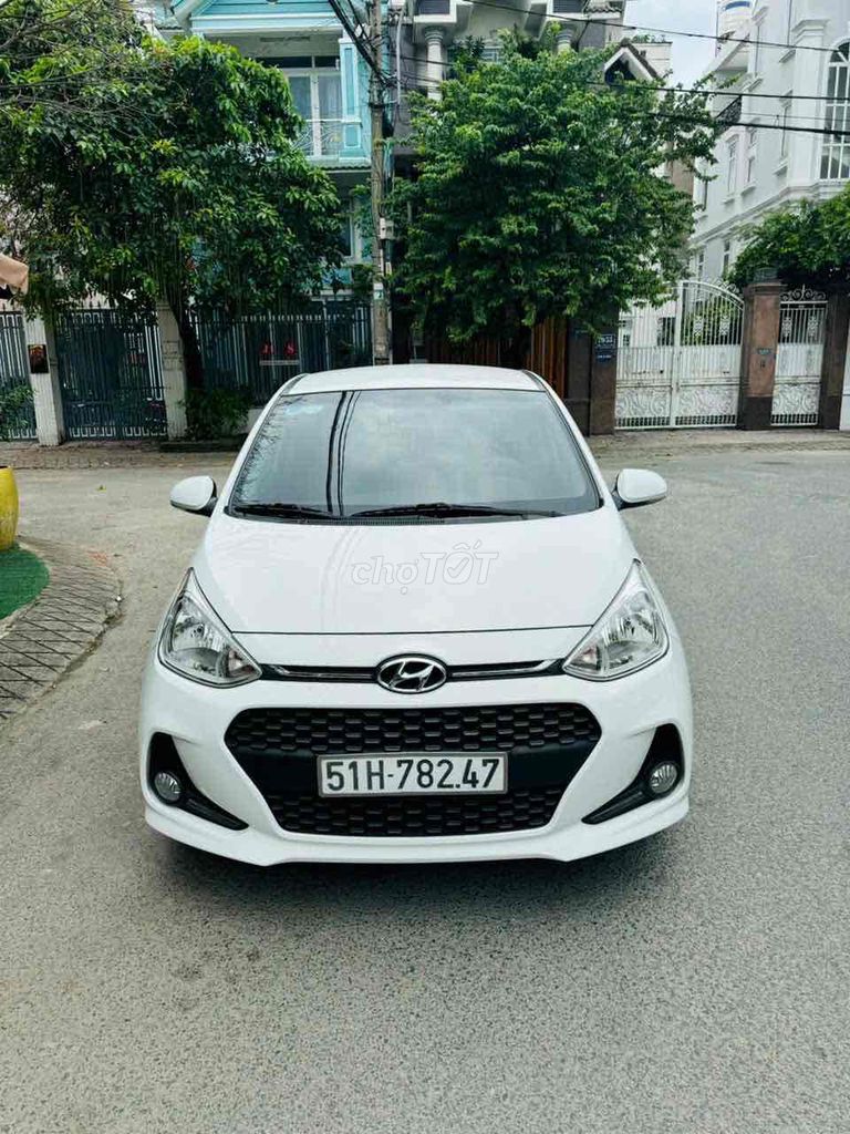 Hyundai i10 20120 1.2AT xe 1 chủ chạy 23.000km. Mua bán Ô tô tại Quận 12 Tp Hồ Chí Minh được đăng bởi Phạm Hoàng hình 1
