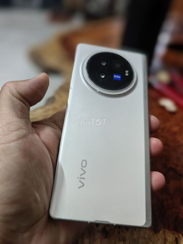 Vivo X Fold 3 Trắng bán hoặc đổi. Mua bán Điện thoại tại Quận Đống Đa Hà Nội được đăng bởi Trần Minh hình 1