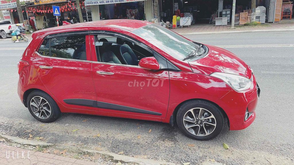 Hyundai Grand i10 Đỏ Số tự động 5 chỗ. Mua bán Ô tô tại Huyện Krông Năng Đắk Lắk được đăng bởi Đình Lai hình 2