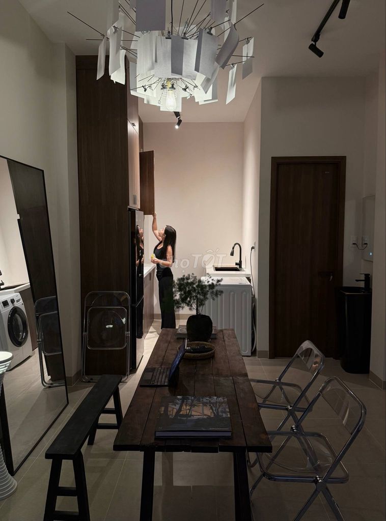 Nhà hxh 8m phong cách mid - century. Mua bán Nhà ở tại Quận Tân Phú Tp Hồ Chí Minh được đăng bởi Hoàng Lộc hình 2