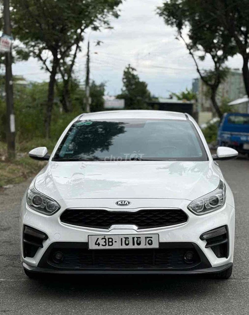 Kia Cerato 2019 1.6 AT Deluxe  xe gia đình. Mua bán Ô tô tại Quận Liên Chiểu Đà Nẵng được đăng bởi toàn hình 9