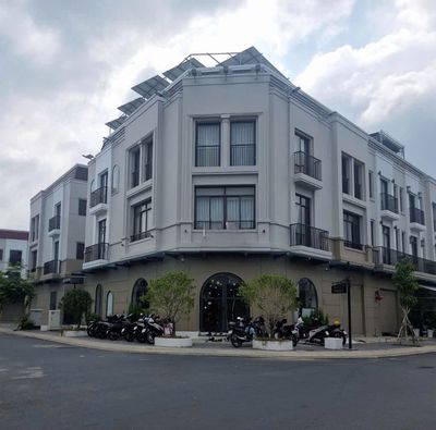 CẦN BÁN NHÀ - ĐANG CÓ HỢP ĐỒNG THUÊ 20 TRIỆU / THÁNG. Mua bán nhà ở tại Thành phố Long Xuyên An Giang được đăng bởi ngo tam