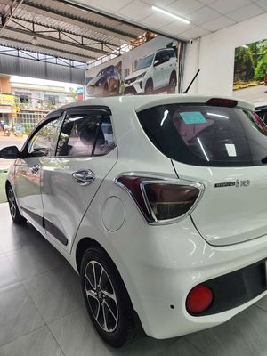 HUYNDAI I10 2018 Grand 1.2 MT - 80000 km. Mua bán Ô tô tại Thành phố Buôn Ma Thuột Đắk Lắk được đăng bởi Thủy Nguyễn