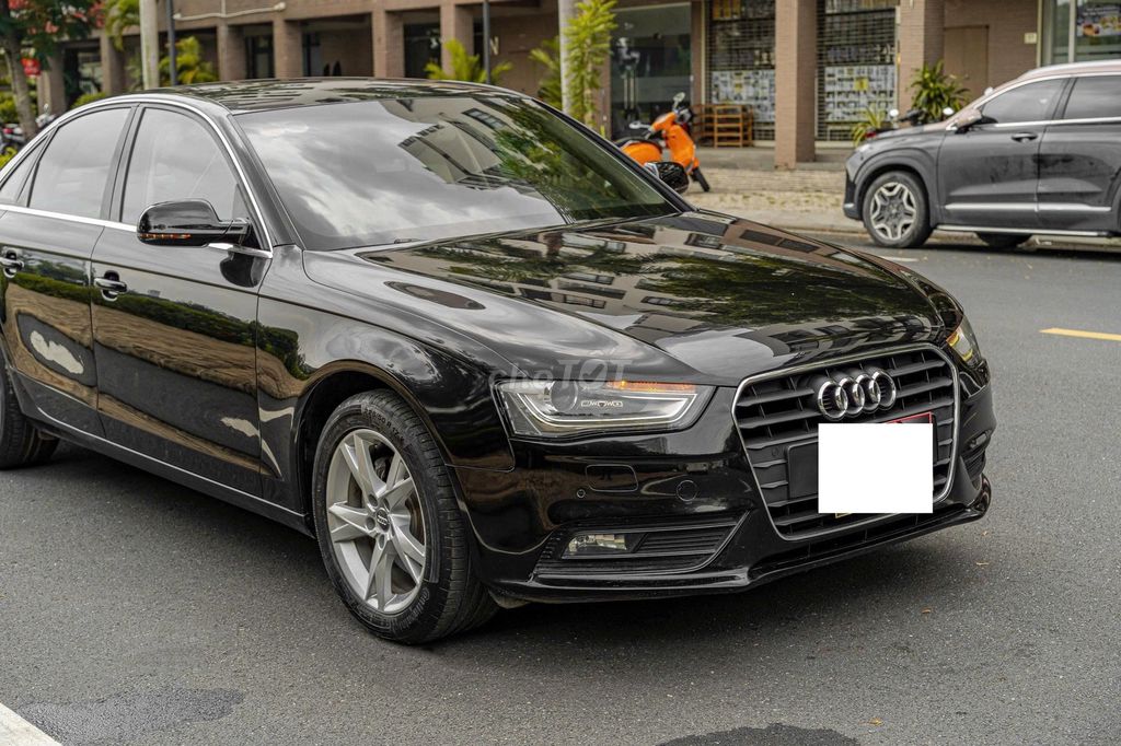 Bán lại siêu phẩm Sedan Audi A4 FL model 2015. Mua bán Ô tô tại Quận 7 Tp Hồ Chí Minh được đăng bởi tuấn anh hình 8