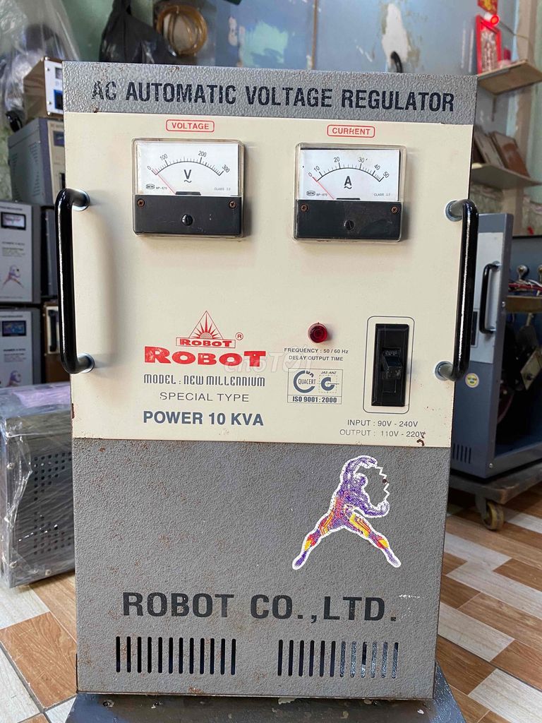 ổn áp ROBOT 10kva dãi 90v-240v dây đồng 100% zin