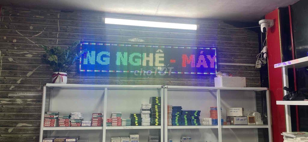 tuyển dụng nv nữ bán hàng linh kiện tại shop. Việc làm Nhân viên văn phòng tại Thành phố Huế Thừa Thiên Huế được đăng bởi Phụ Kiện An Tín Huế hình 1