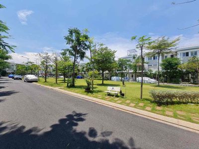 lovera park view công viên nhà đẹp giá tốt. Mua bán nhà ở tại Huyện Bình Chánh Tp Hồ Chí Minh được đăng bởi Nguyễn Tình
