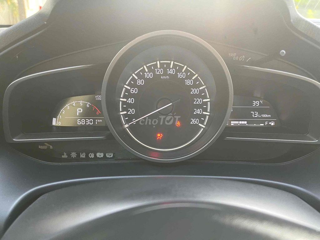Mazda 3 1.5L Luxury  sản xuất 2019. Mua bán Ô tô tại Quận Hà Đông Hà Nội được đăng bởi A Huan  hình 9