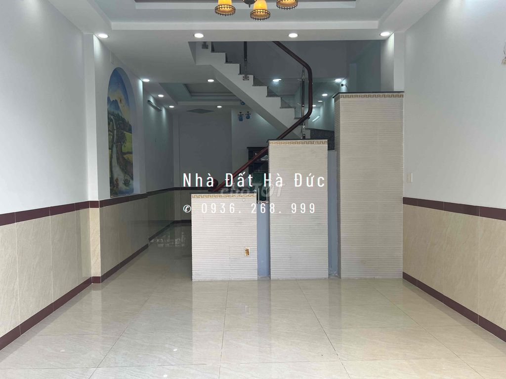 Nhà 4x14 đúc 2 lầu sạch đẹp cách đường Lâm Thị Hố 50m
