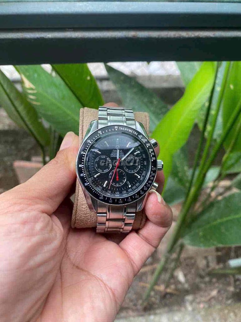 Đồng hồ Omega Speedmaster Nam 42mm. Mua bán Đồng hồ tại Thành phố Trà Vinh Trà Vinh được đăng bởi Huỳnh Lê Tân hình 1