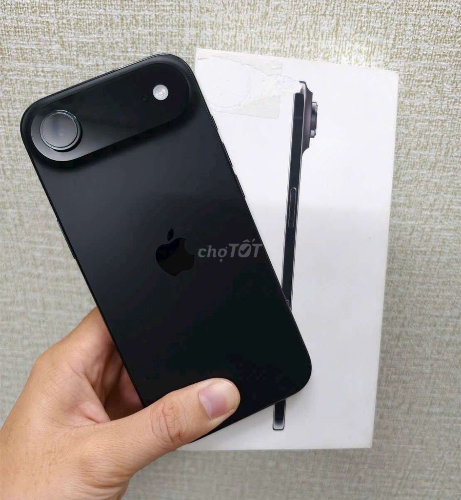 Apple iPhone 17 Air 256GB Đen VN. Mua bán Điện thoại tại Quận 6 Tp Hồ Chí Minh được đăng bởi Nguyễn Quân hình 1