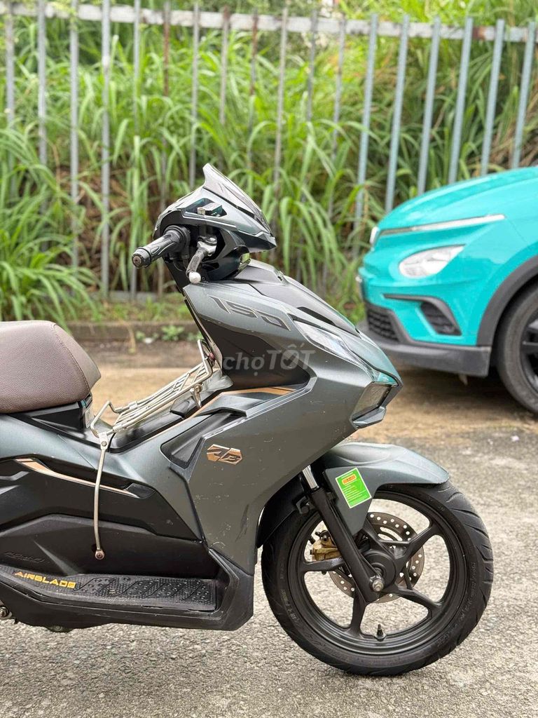 Honda Air Blade 150 ABS 2021 Xám. Mua bán Xe máy tại Huyện Củ Chi Tp Hồ Chí Minh được đăng bởi HuỳnhLâm Bổn hình 7