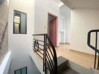 Nhà phố 40 m² · 4 PN · Nguyễn Thị Huỳnh
