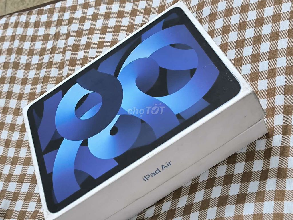 IPad Air 5 M1 Chính hãng thanh lý. Mua bán Máy tính bảng tại Quận Đống Đa Hà Nội được đăng bởi AnhQuang hình 1