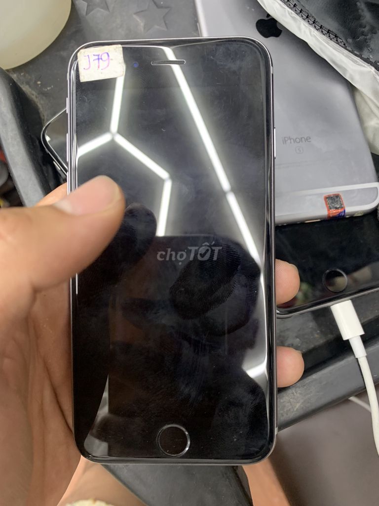 iPhone 6/6s Đen pin 95-100%. Mua bán Điện thoại tại Quận 12 Tp Hồ Chí Minh được đăng bởi Trường Giang Nguyễn hình 1