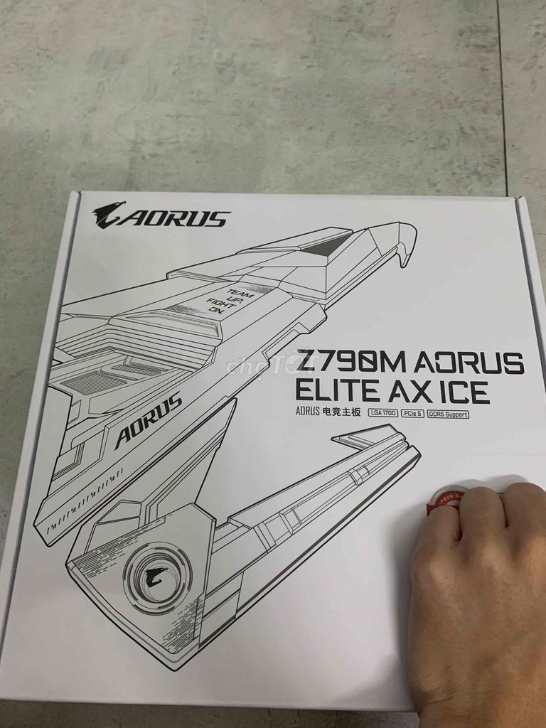 Z790M Aorus bản Ice giá rẻ hơn shop 2tr