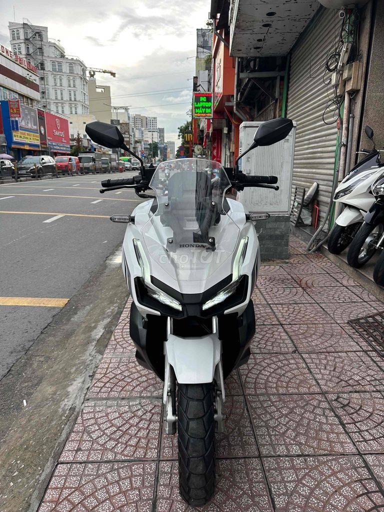 Honda ADV 150 ABS 2020 Бело-черный с документами владельца