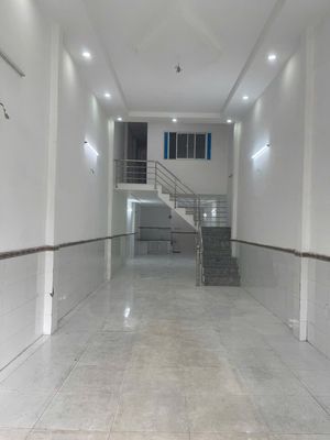 🎯 BÁN NHÀ MẶT TIỀN 2 TẦNG  NGUYỄN VĂN  BỨA GẦN BẾN XE BUÝT GIÁ 6,2 TỶ. Mua bán nhà ở tại Huyện Hóc Môn Tp Hồ Chí Minh được đăng bởi Hong lien Thai