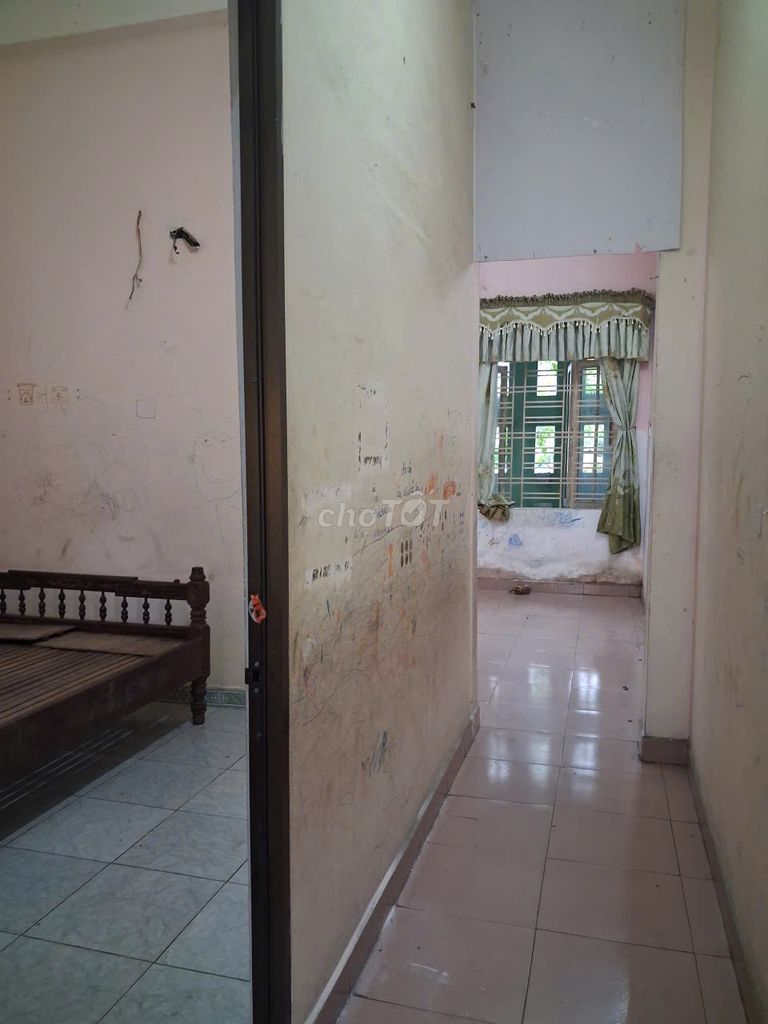 Three-storey street-front house on Điện Biên Phủ — photo 6