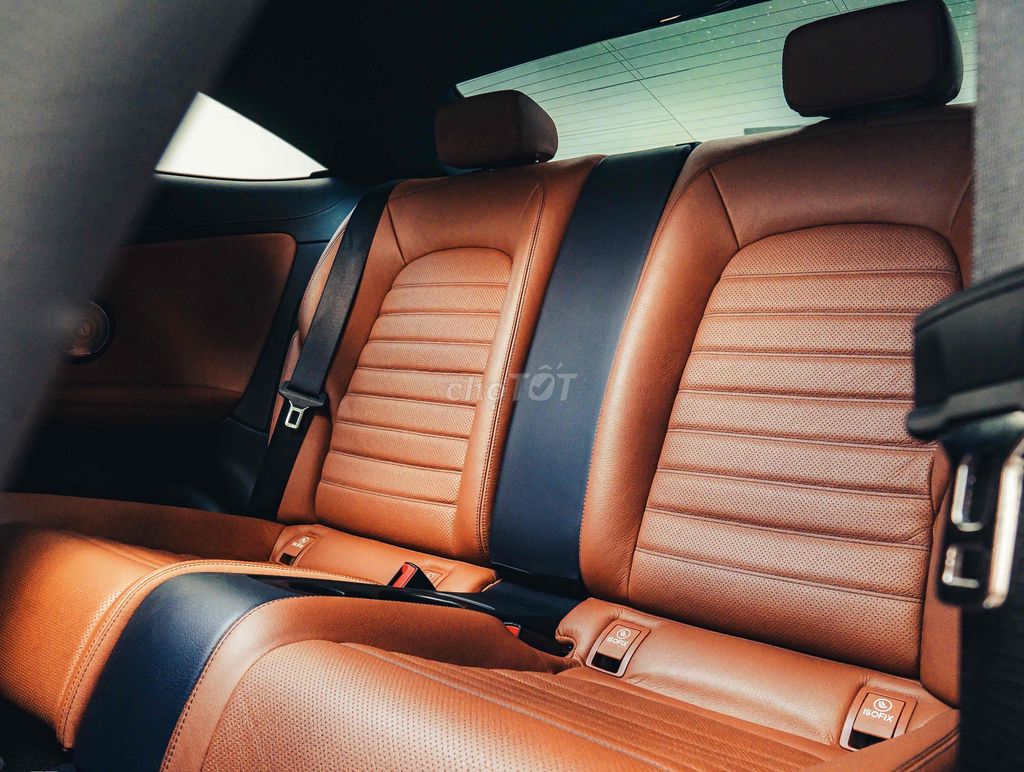 Mercedes Benz C Class 2017 C300 Coupe - 32000 km. Mua bán Ô tô tại Quận Tân Phú Tp Hồ Chí Minh được đăng bởi phat hình 9