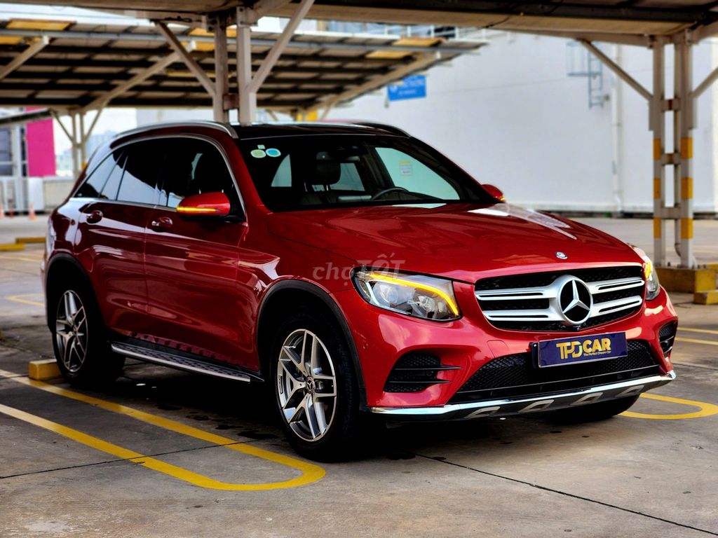 Mercedes GLC300 2017- 69000KM- Cam kết không lỗi