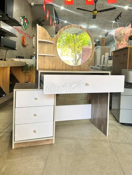 Tủ bàn trang điểm Nhựa Nâu, Trắng. Mua bán Tủ, kệ gia đình tại Huyện Hòa Vang Đà Nẵng được đăng bởi Nội thất tủ bếp TST hình 1