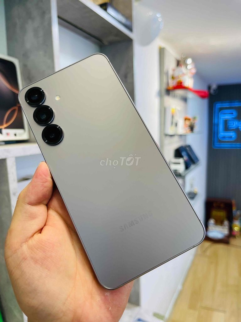 Samsung Galaxy S25 Plus 256GB Xám. Mua bán Điện thoại tại Quận 3 Tp Hồ Chí Minh được đăng bởi Nguyễn Văn Tài hình 1
