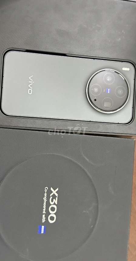 Vivo X300 chính hãng thế giới Di Động. Mua bán Điện thoại tại Quận 12 Tp Hồ Chí Minh được đăng bởi Phú  hình 1