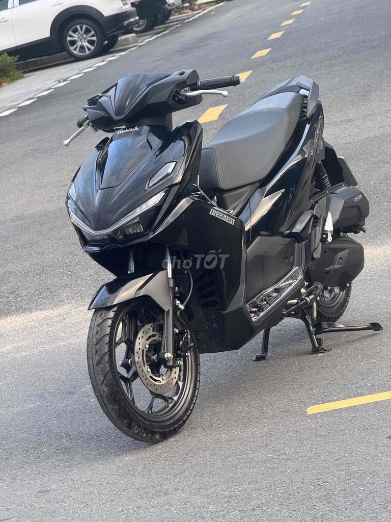 Honda Air Blade 2026 чёрный Вьетнам