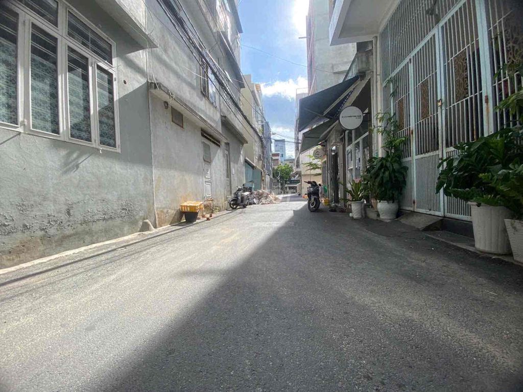 Аренда · 3 комн. · 61 м² · Quận Hải Châu, ул. Đường Tạ Hiện