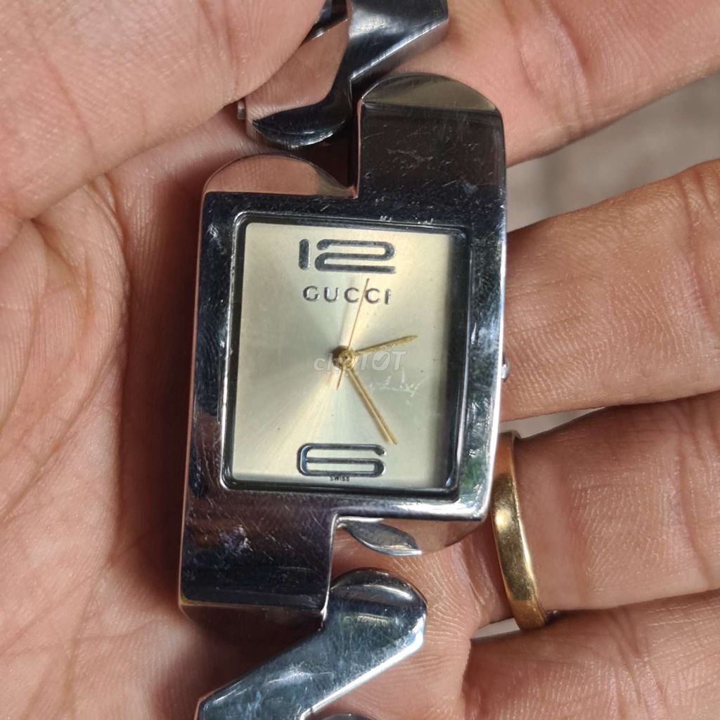 Đồng hồ đeo tay Gucci Ziczac Nam. Mua bán Đồng hồ tại Huyện Tịnh Biên An Giang được đăng bởi Quý Võ Watch 2nd hình 1