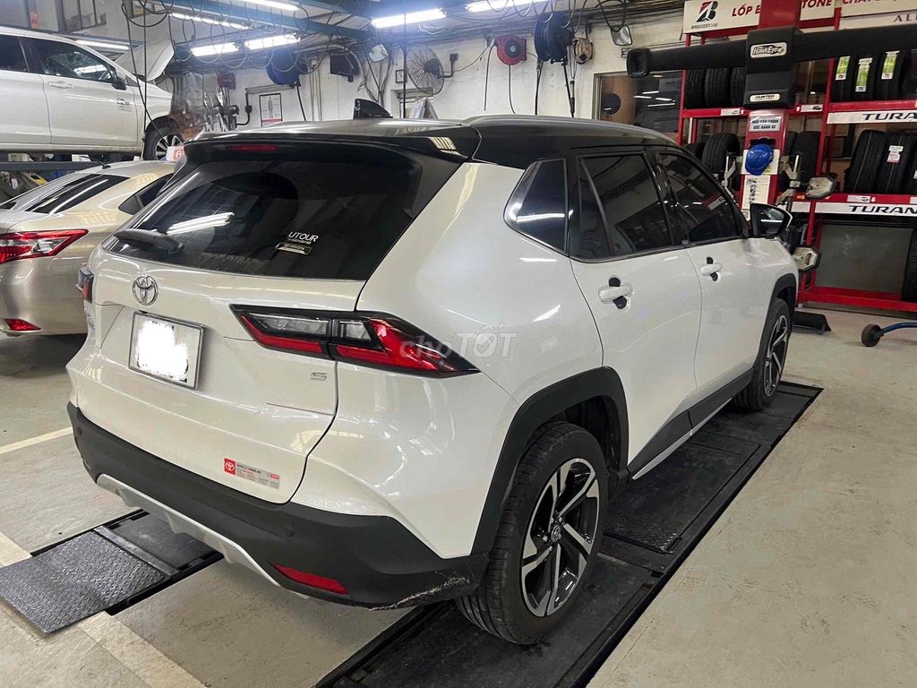 Toyota Yaris Cross 2025 SIÊU LƯỚT - 2.700 km. Mua bán Ô tô tại Quận 11 Tp Hồ Chí Minh được đăng bởi XE ĐÃ QUA SỬ DỤNG TOYOTA LÝ THƯỜNG KIỆT hình 2