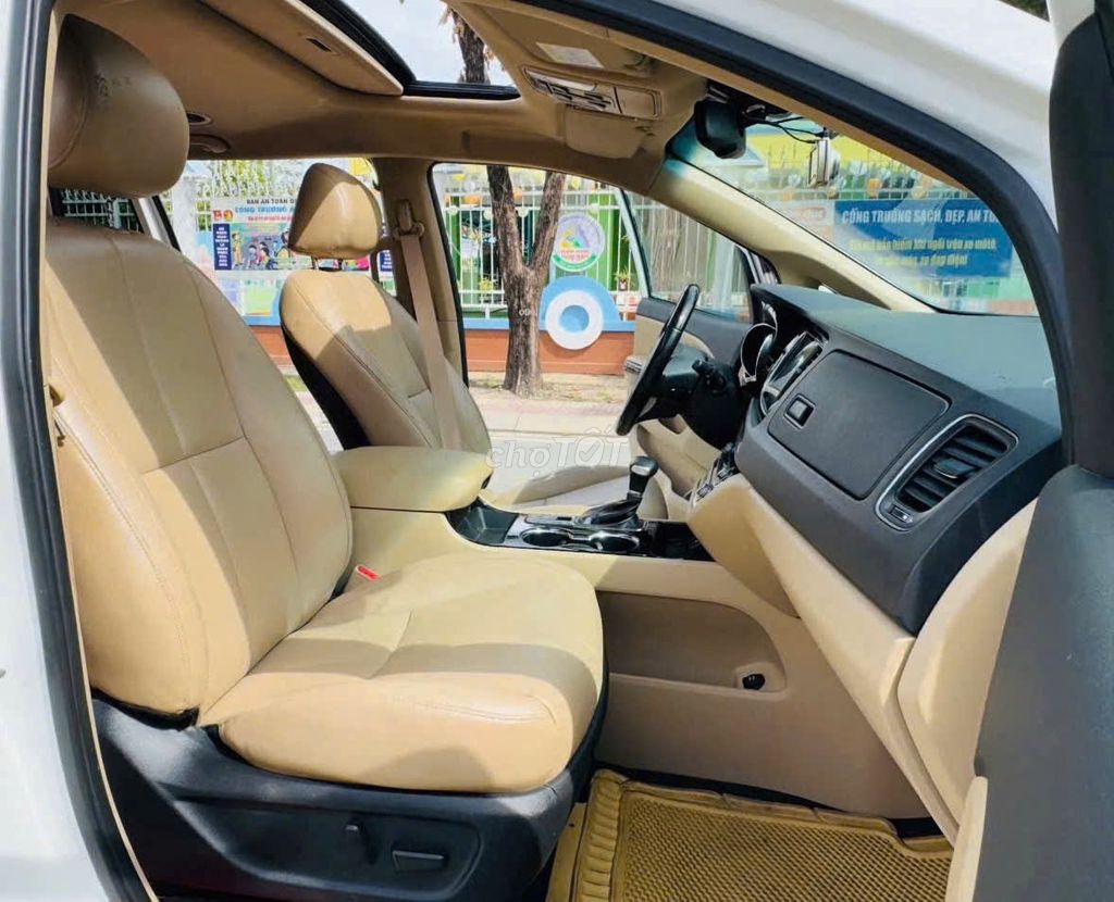 Kia Sedona 2018  - 80000 km. Mua bán Ô tô tại Quận 12 Tp Hồ Chí Minh được đăng bởi NHI Ô TÔ AN SƯƠNG hình 8