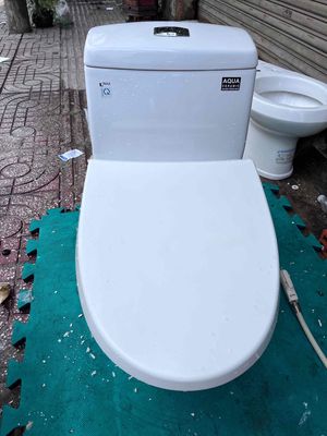 bồn cầu inax 909 chính hãng 💯. Mua bán Thiết bị vệ sinh, nhà tắm tại Quận Bình Tân Tp Hồ Chí Minh được đăng bởi Bồn Cầu Cũ TPHCM 