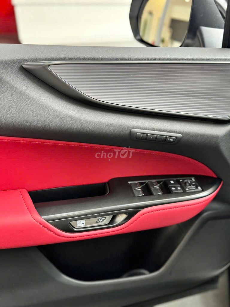 Lexus NX350 F-Sport 2023 37000km. Mua bán Ô tô tại Quận 7 Tp Hồ Chí Minh được đăng bởi Quý Auto Nam Sài Gòn hình 12