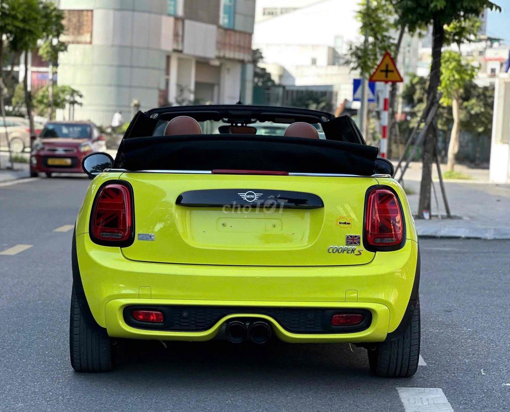 MINI Cooper S mui trần sx 2018 siêu đẹp. Mua bán Ô tô tại Quận Cầu Giấy Hà Nội được đăng bởi Cao Quý hình 18
