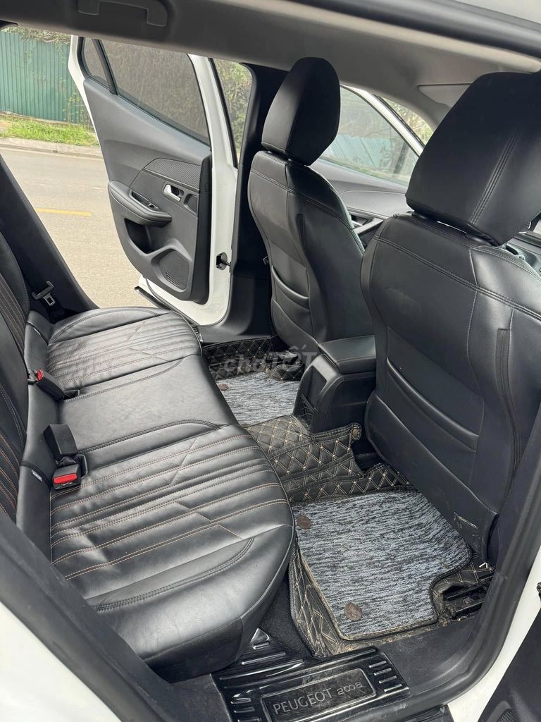 Peugeot 2008 1.2AT Active 2022. Mua bán Ô tô tại Quận Nam Từ Liêm Hà Nội được đăng bởi Auto Anh Tuấn hình 9
